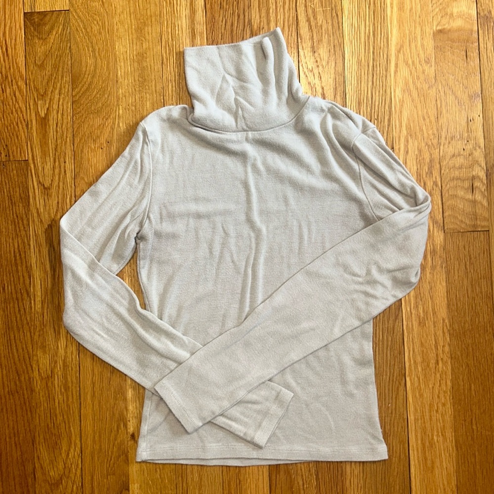 Zara turtleneck